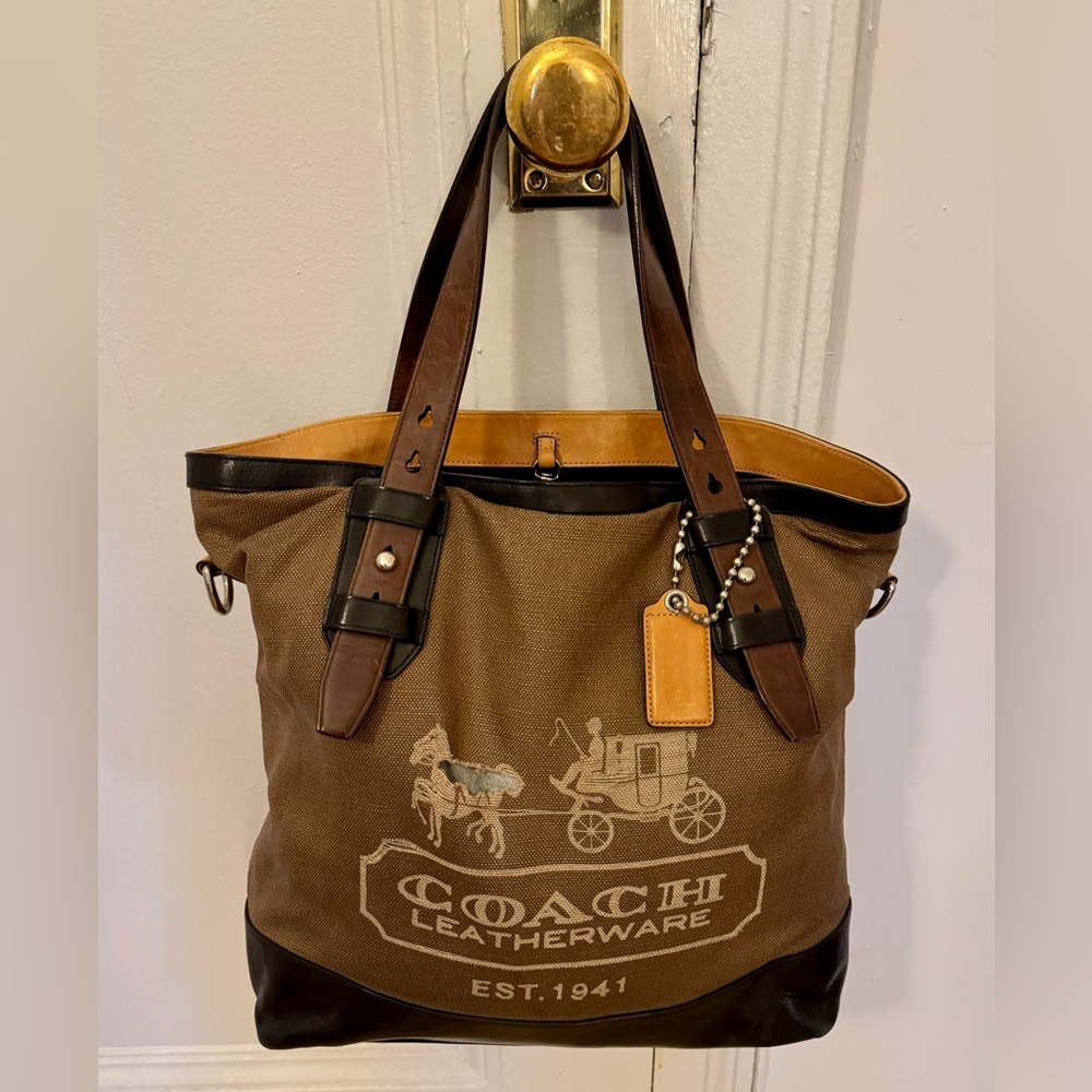 Coach Everyday Tote Bag | Gender-free | Amazing details | READ DESCRIPTION!